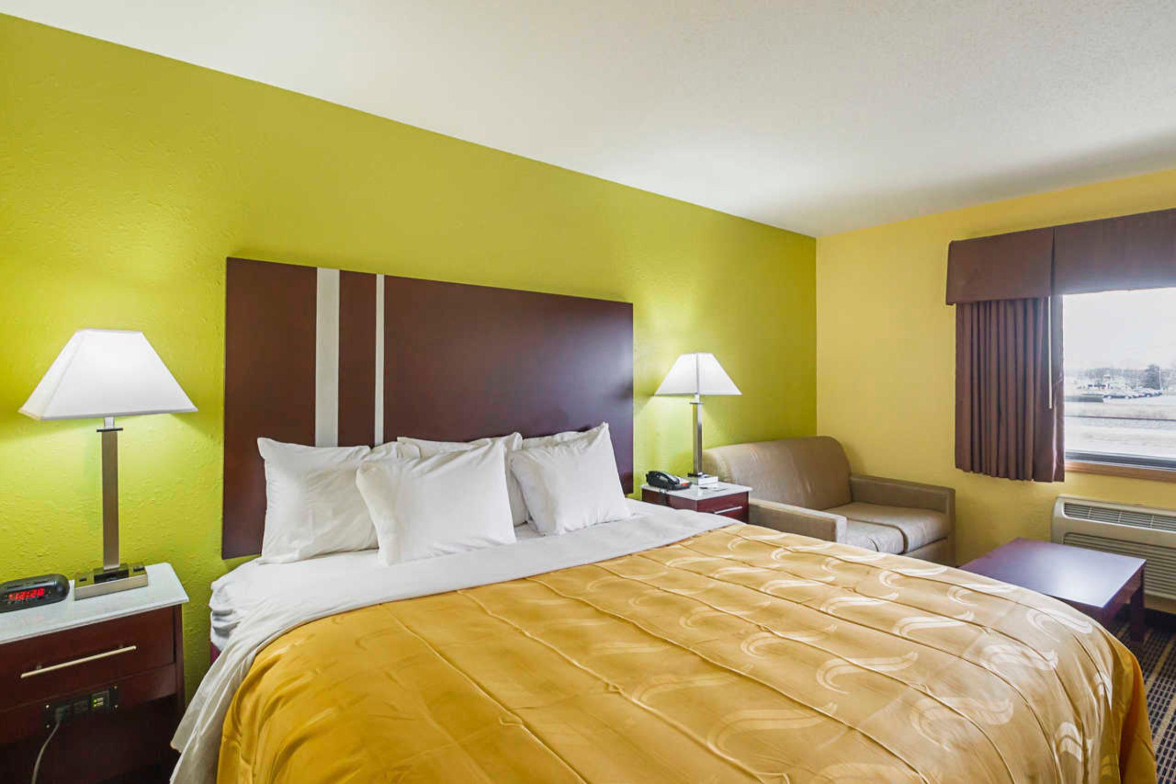 Quality Inn & Suites Harrington - Milford Екстер'єр фото