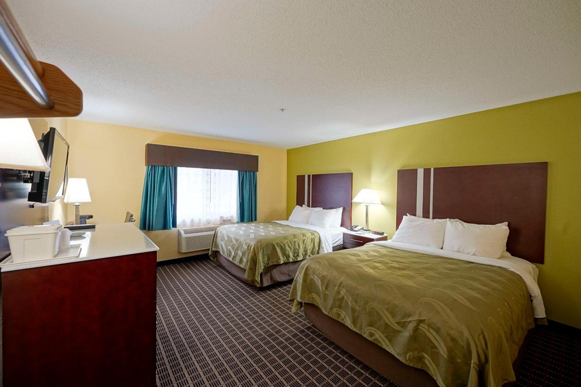 Quality Inn & Suites Harrington - Milford Екстер'єр фото