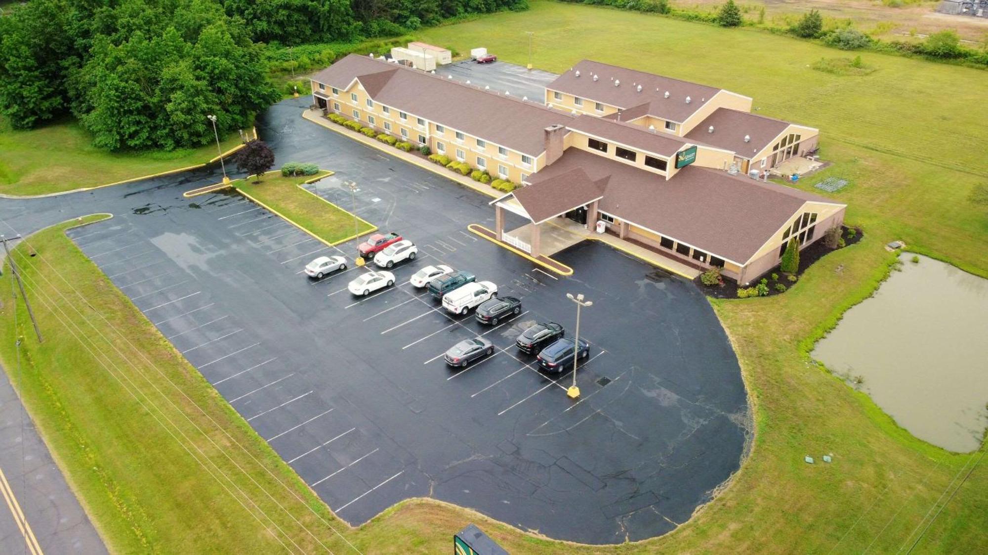 Quality Inn & Suites Harrington - Milford Екстер'єр фото