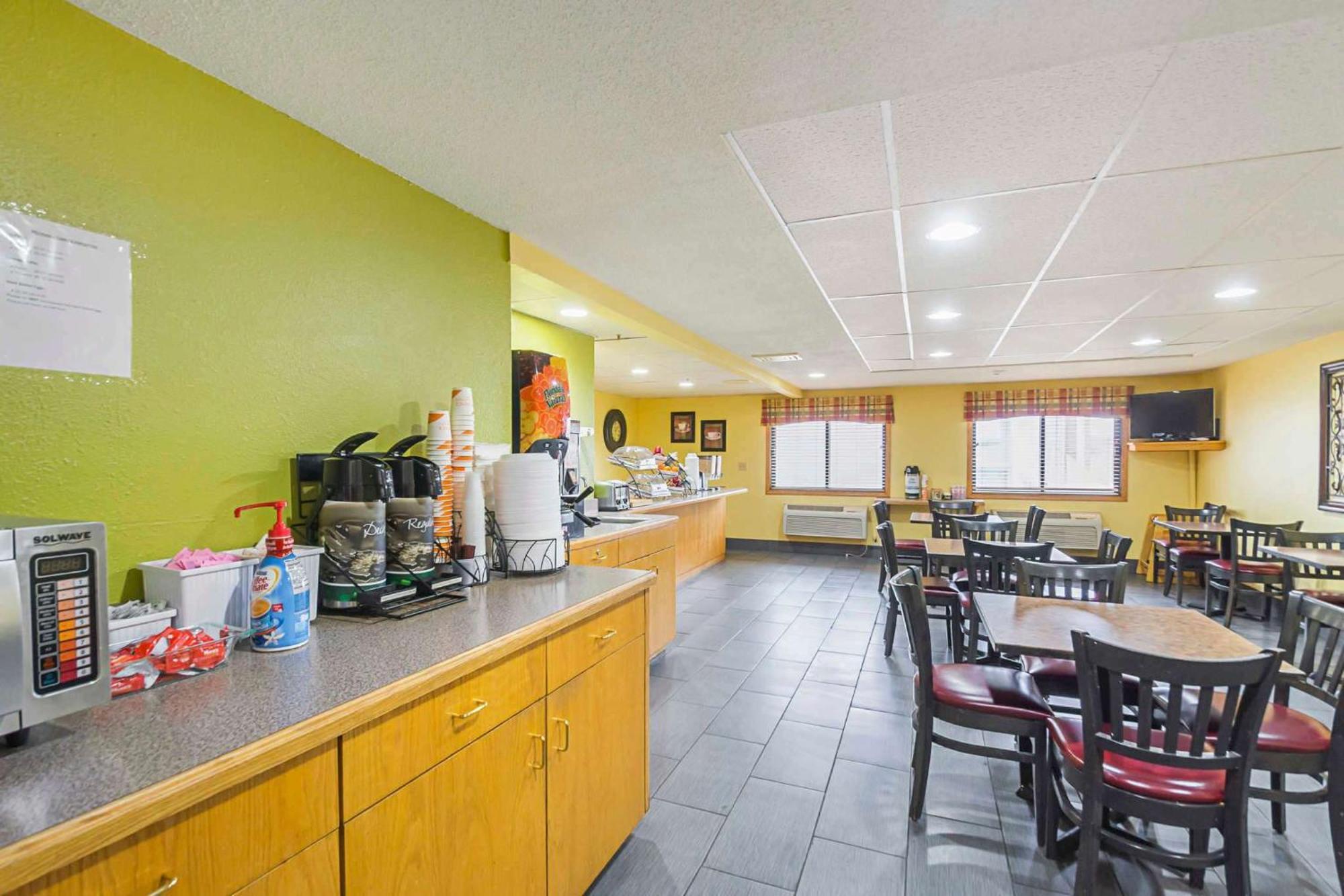 Quality Inn & Suites Harrington - Milford Екстер'єр фото